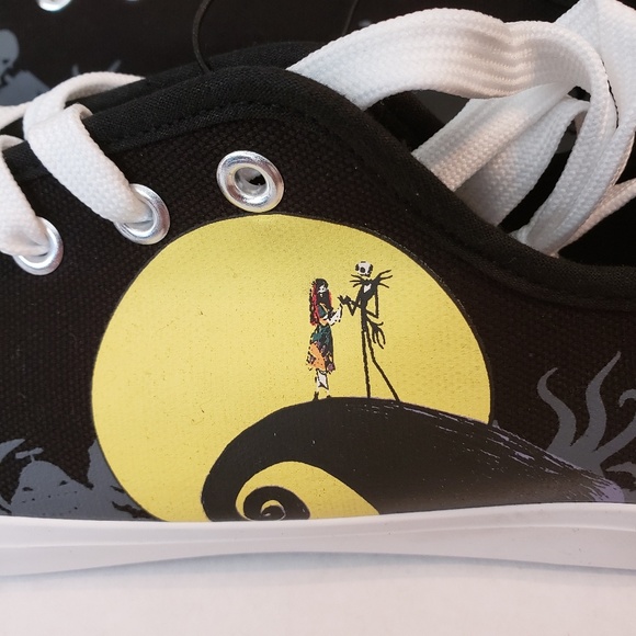 Nightmare Before Christmas Sneakers - Picture 6 of 7